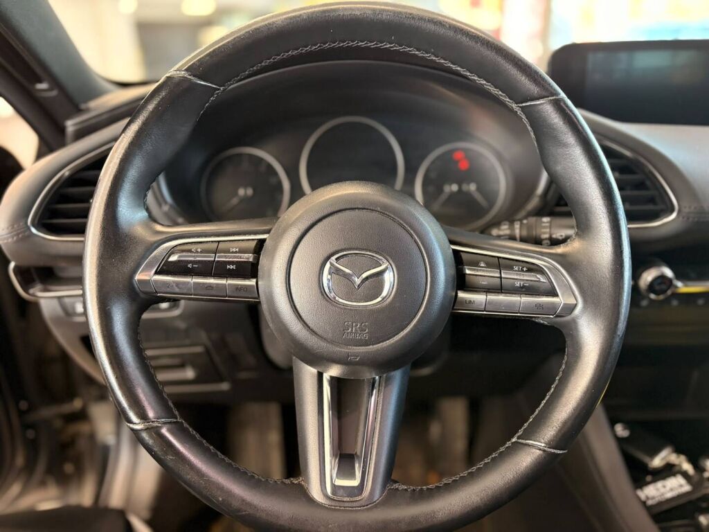 Mazda Mazda3 2021 Musta