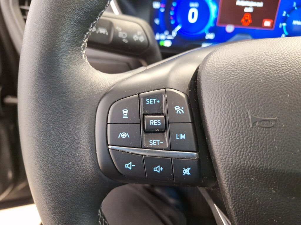 Ford Focus 2021 Harmaa