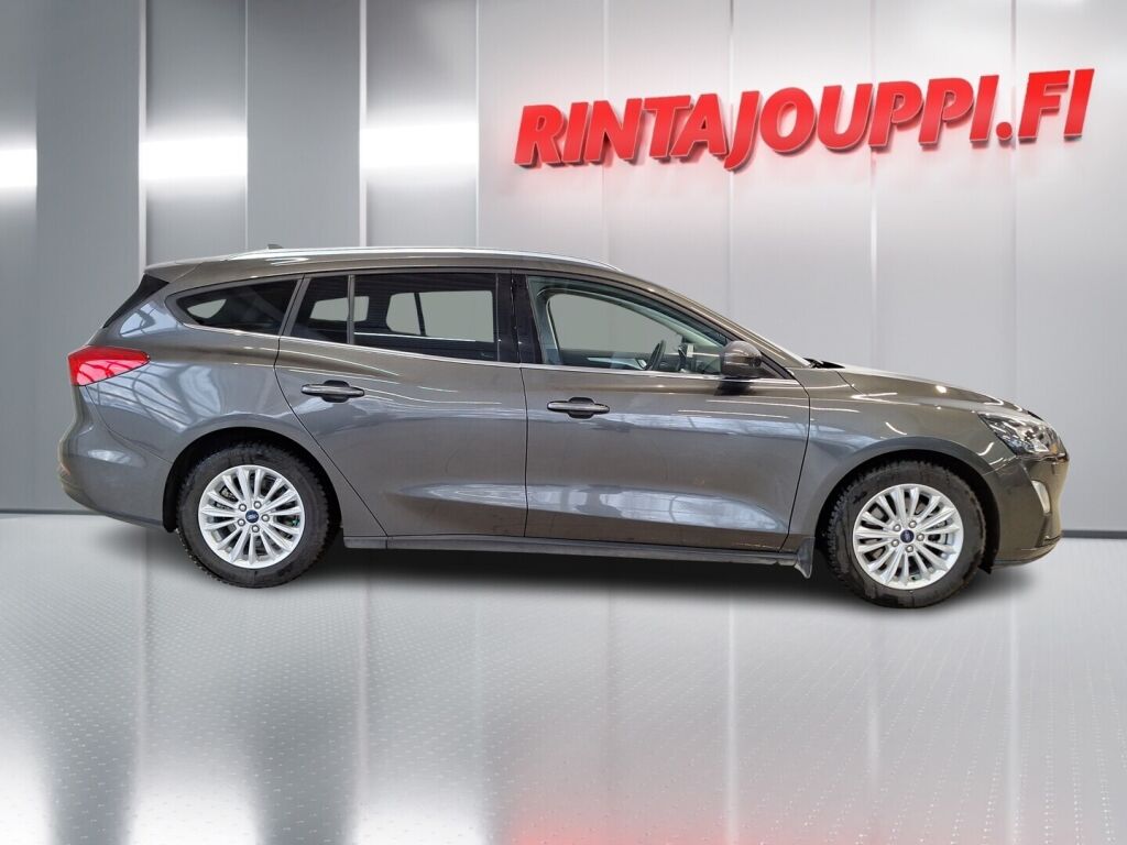 Ford Focus 2021 Harmaa