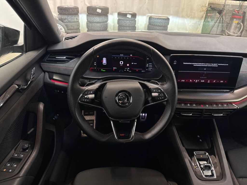 Skoda Octavia 2021 Harmaa