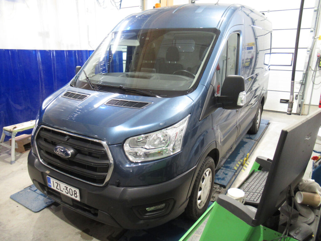 Ford Transit 2021 Sininen