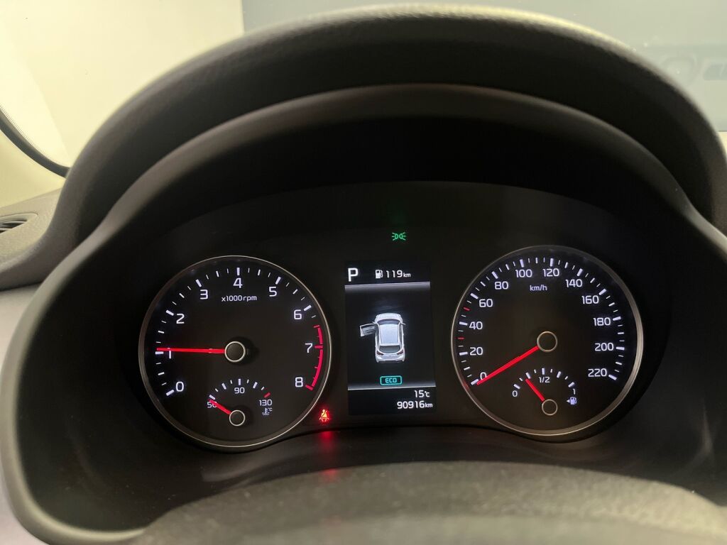 Kia Rio 2021 Musta