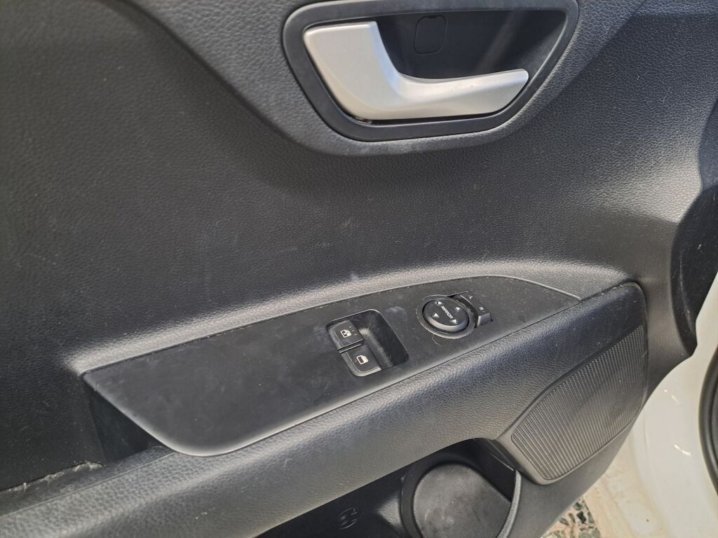 Kia Rio 2021 Valkoinen