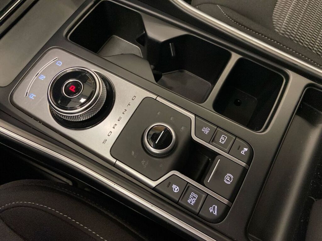 Kia Sorento 2021 Valkoinen