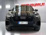 Audi Q8 2021 Musta