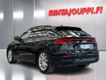 Audi Q8 2021 Musta