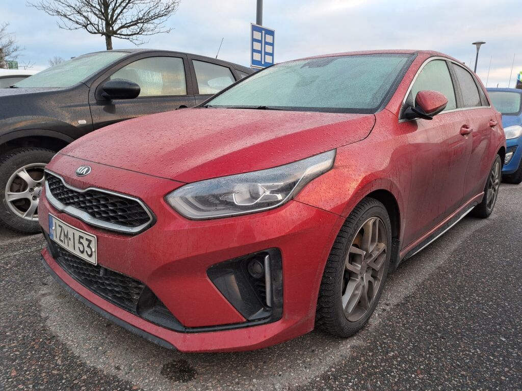 Kia Ceed 2021 Punainen