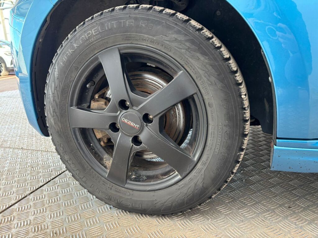 Volkswagen up! 2021 Sininen