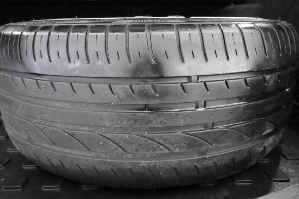 Mercedes-Benz C 2010 Punainen