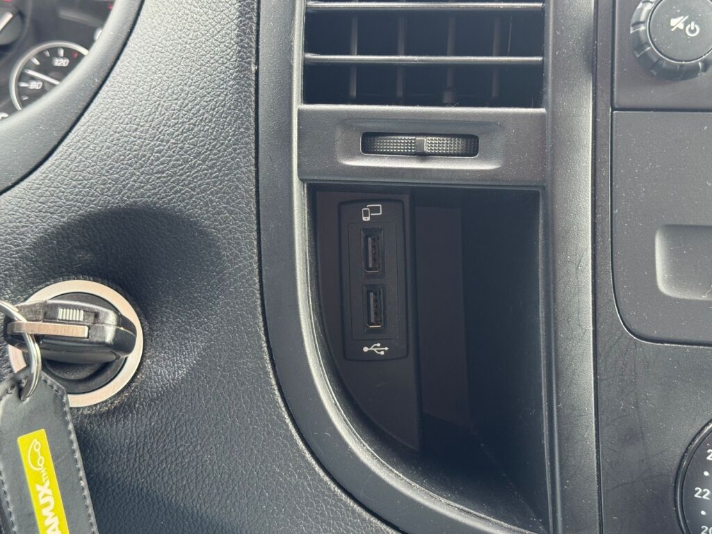Mercedes-Benz Vito 2021 Valkoinen