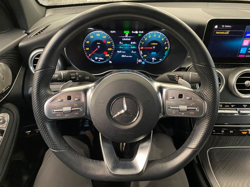 Mercedes-Benz GLC 2021 Musta