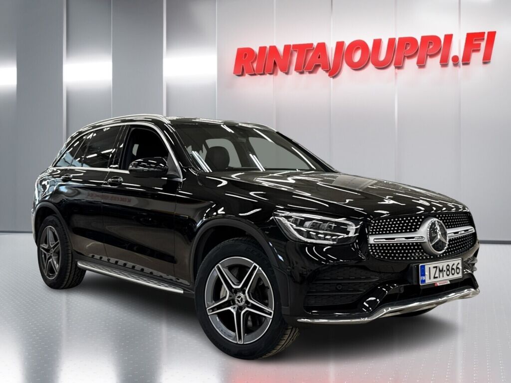 Mercedes-Benz GLC 2021 Musta