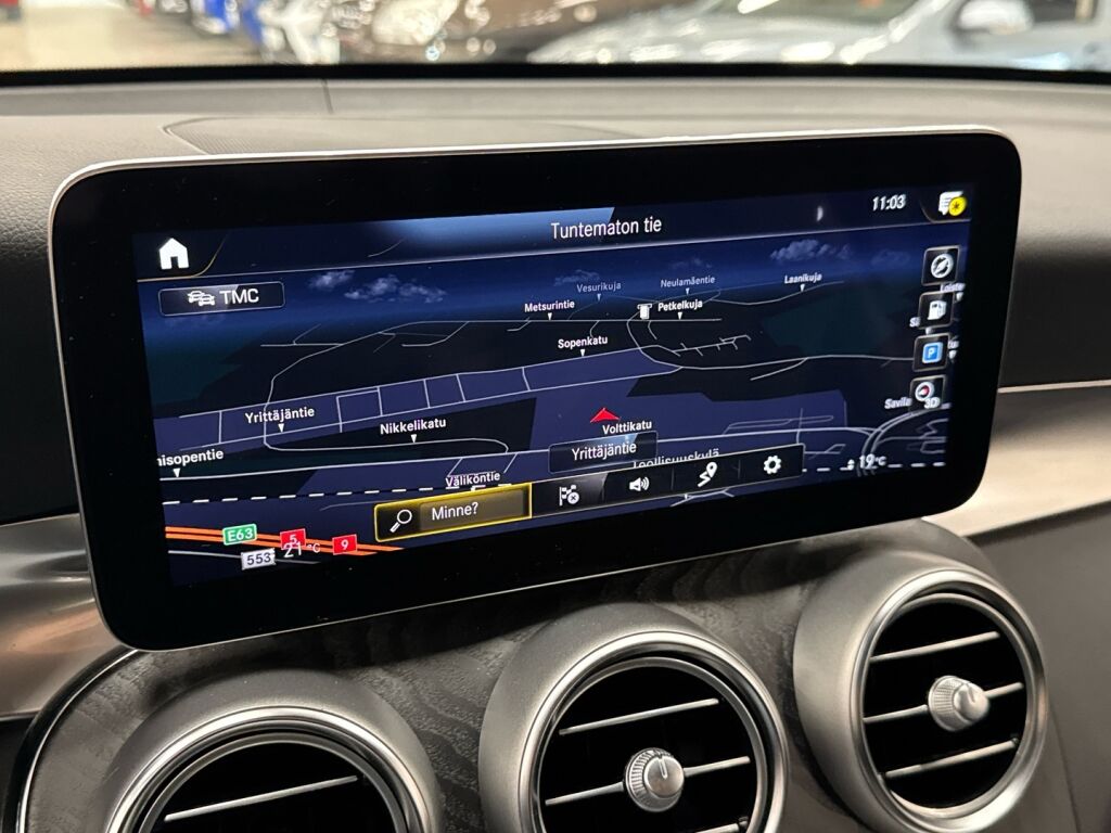 Mercedes-Benz GLC 2021 Musta