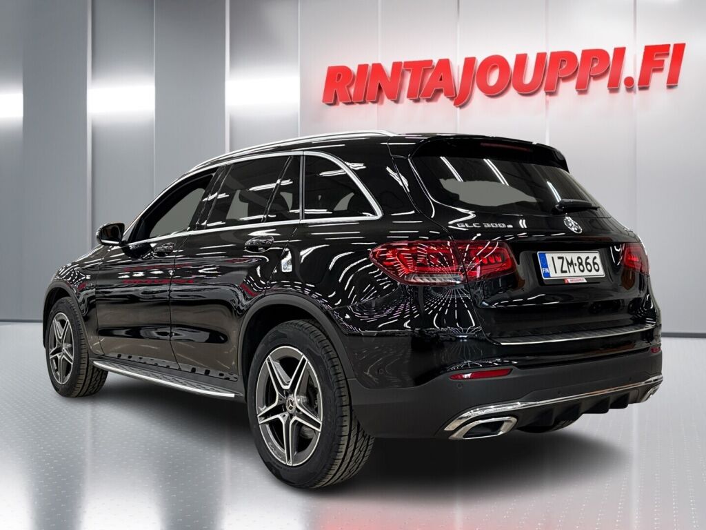 Mercedes-Benz GLC 2021 Musta