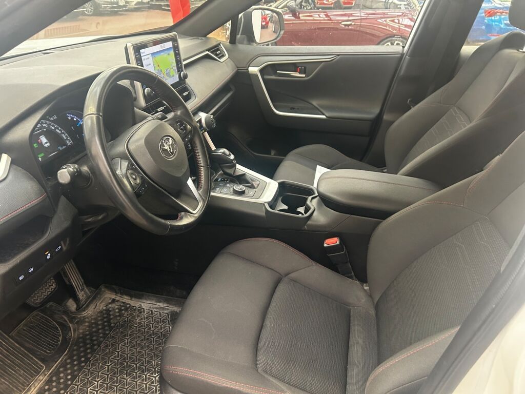 Toyota RAV4 Plug-In 2021, bild 4/8