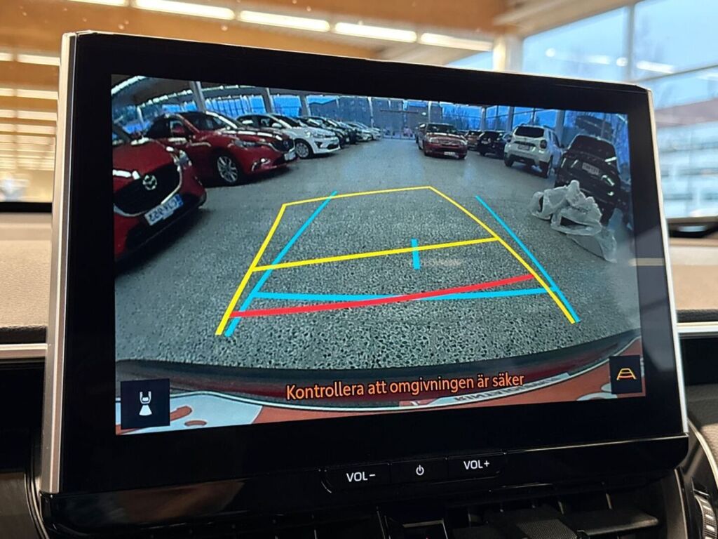 Toyota Corolla Cross 2022 Punainen