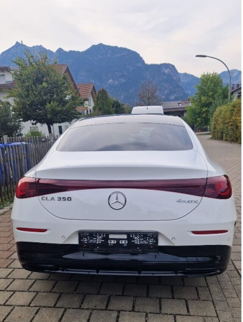 Mercedes-Benz CLA 2025 