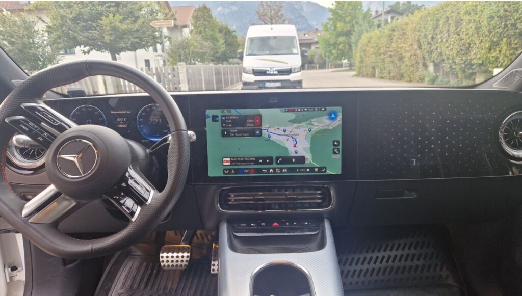 Mercedes-Benz CLA 2025 