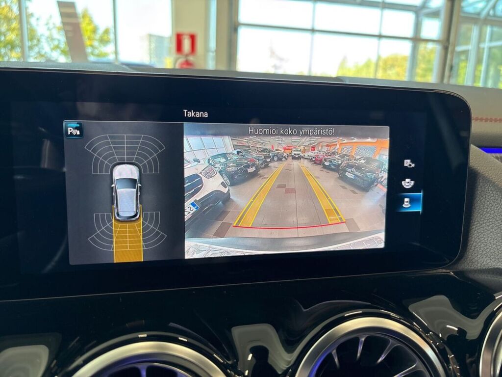 Mercedes-Benz EQA 2021 
