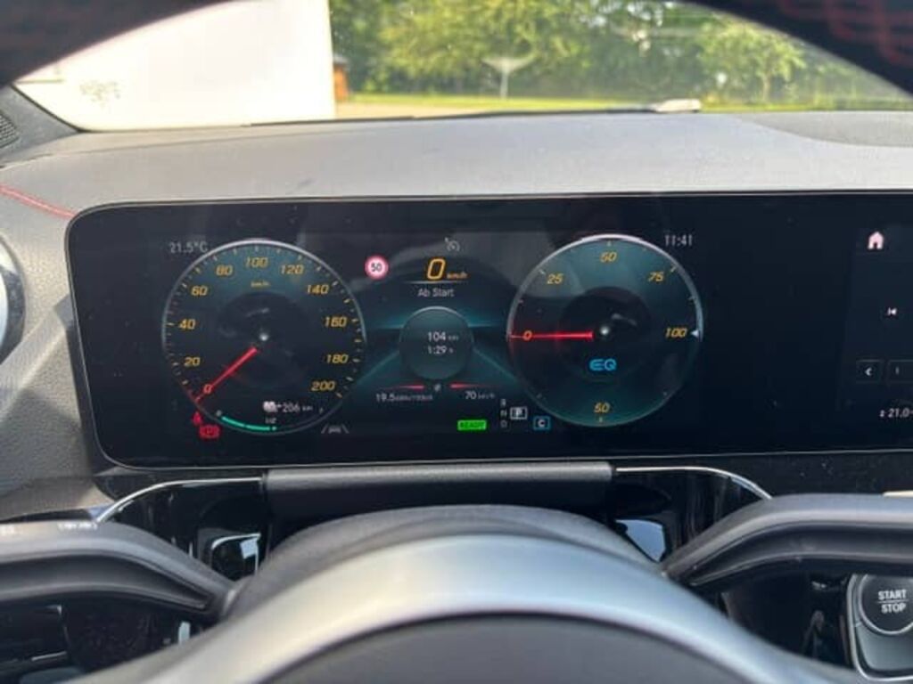 Mercedes-Benz EQA 2021 