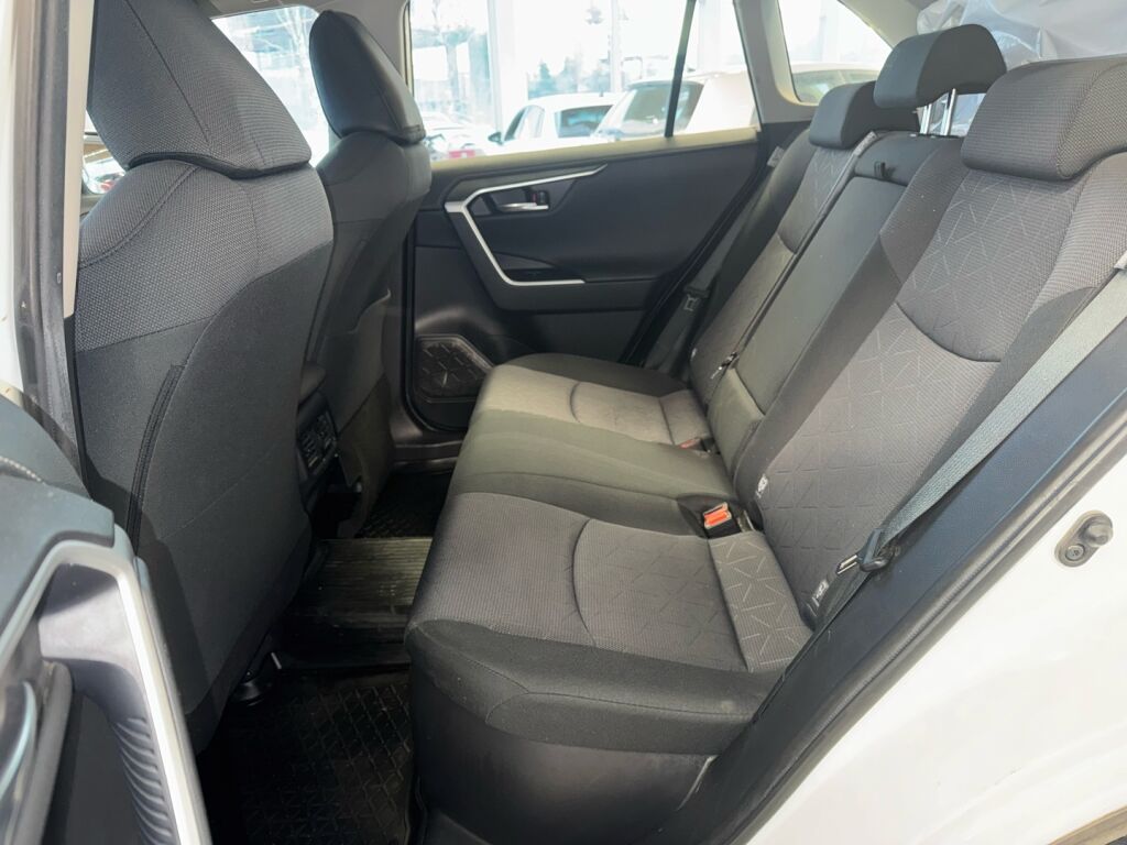 Toyota RAV4 2022 Valkoinen