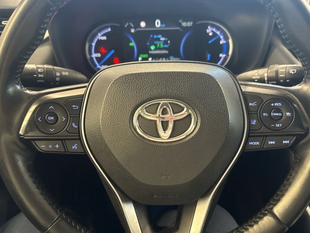 Toyota RAV4 2022 Valkoinen