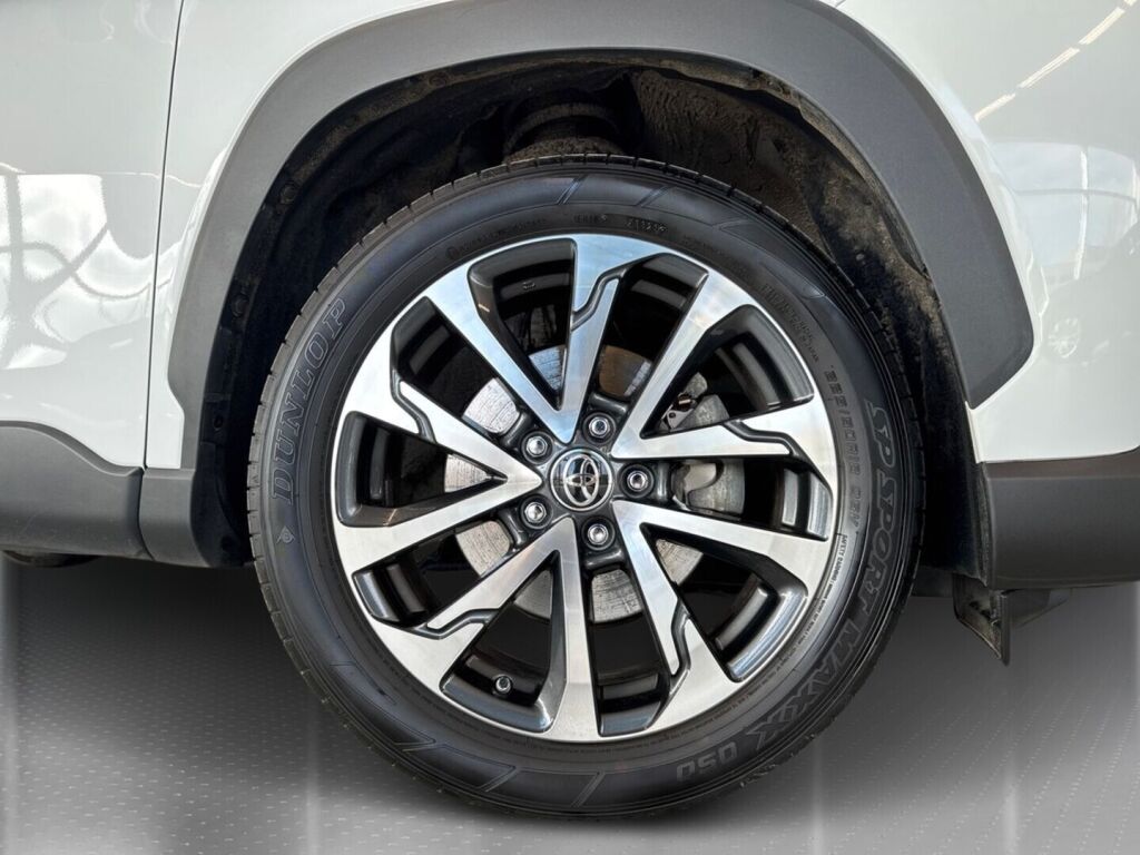 Toyota Corolla Cross 2024 Valkoinen
