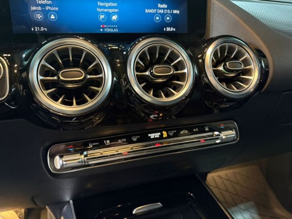 Mercedes-Benz EQA 2022 