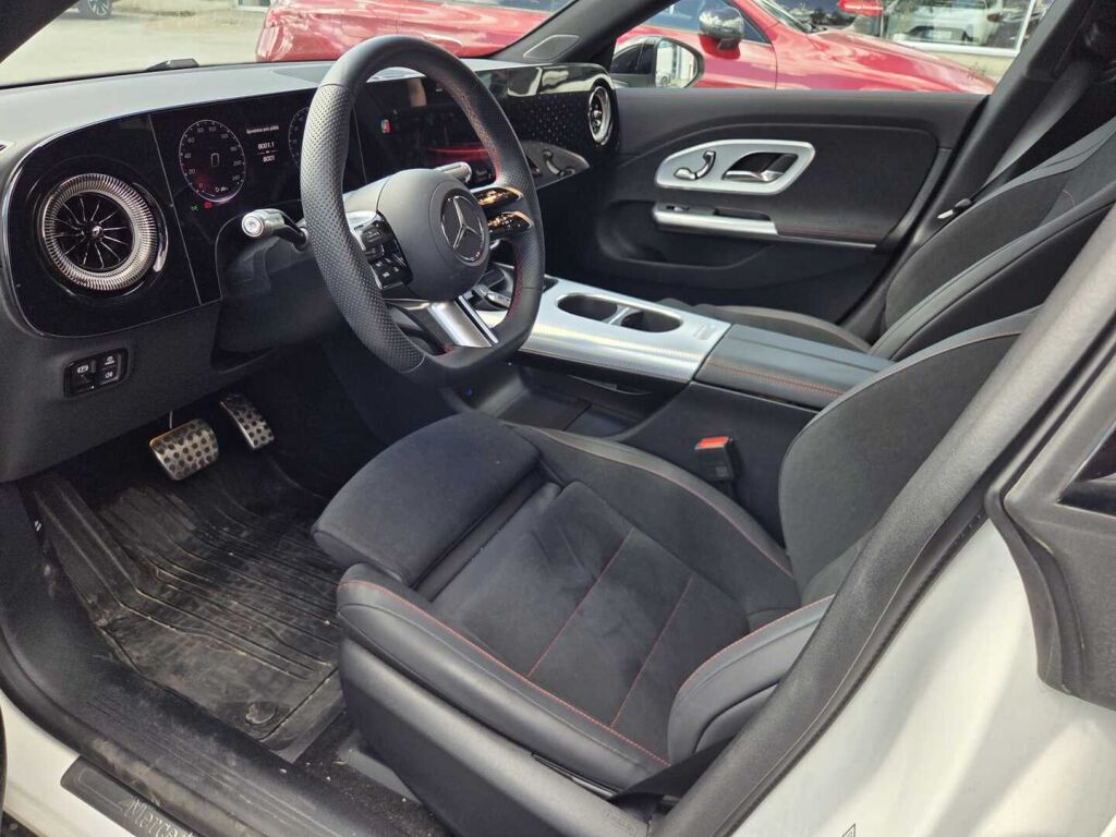 Mercedes-Benz CLA 2026 Valkoinen (Polar White)