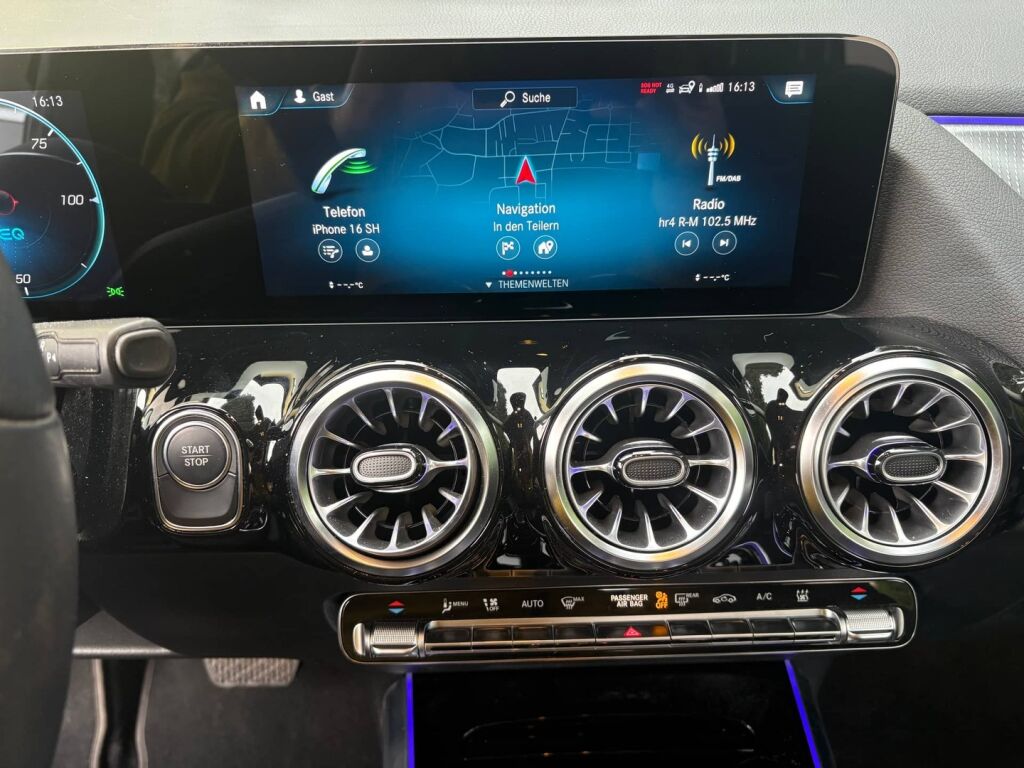 Mercedes-Benz EQA 2022 