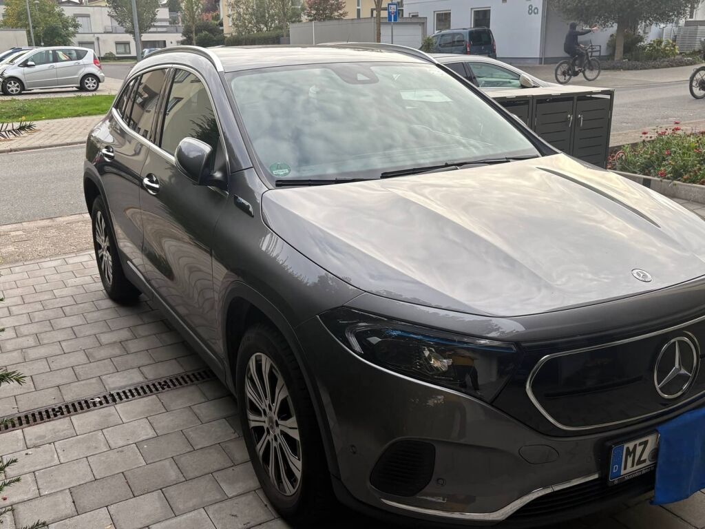 Mercedes-Benz EQA 2022 