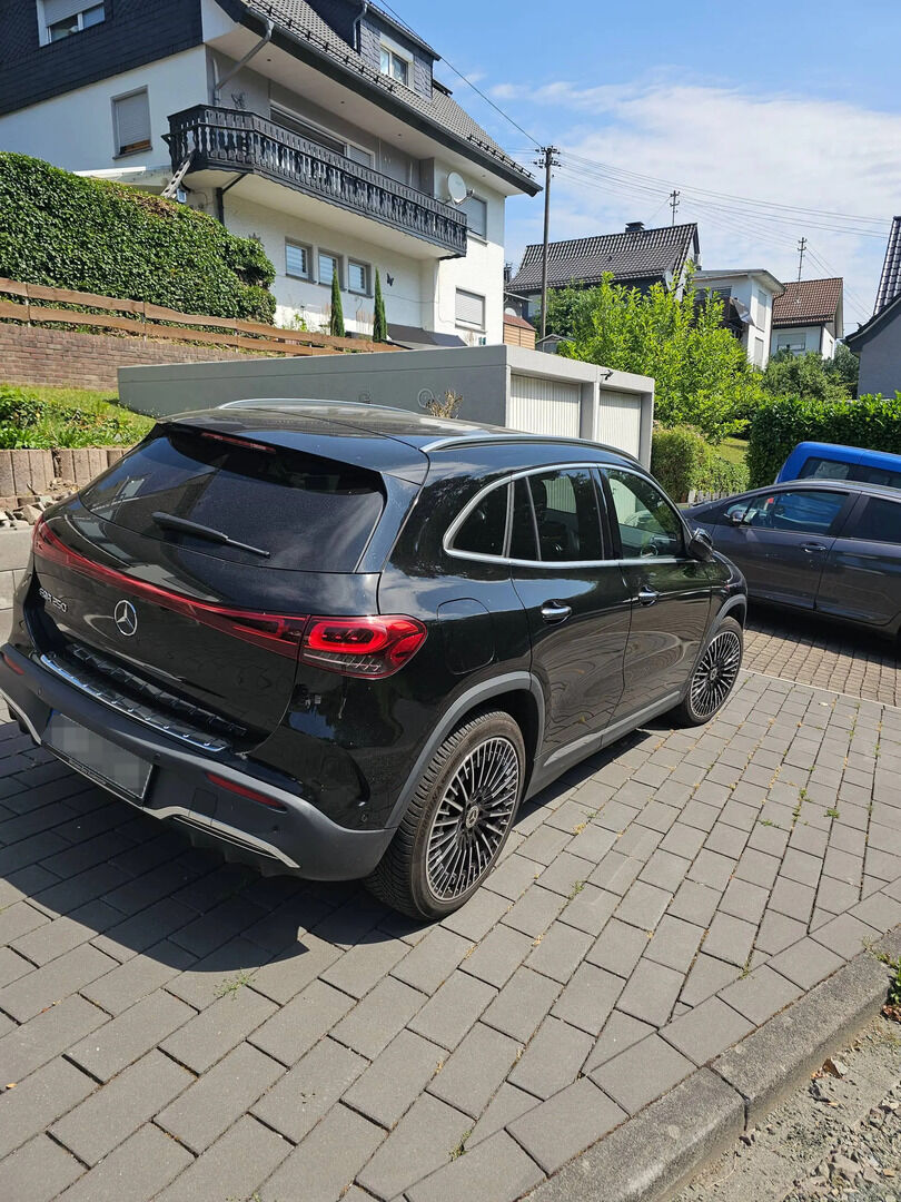 Mercedes-Benz EQA 2022 