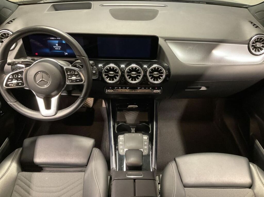 Mercedes-Benz EQA 2023 