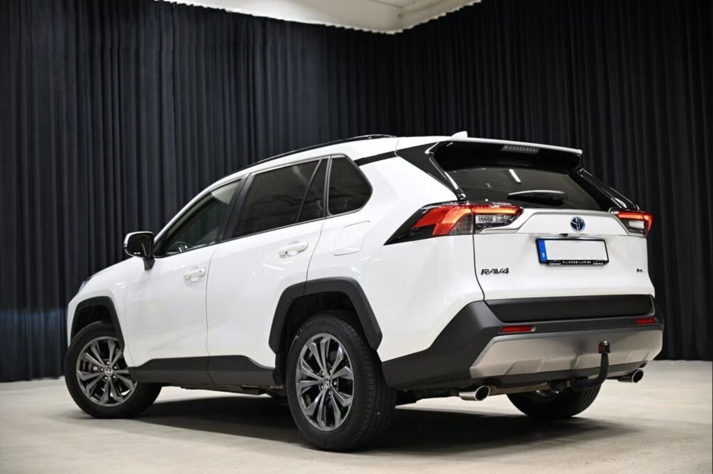 Toyota RAV4 2025 