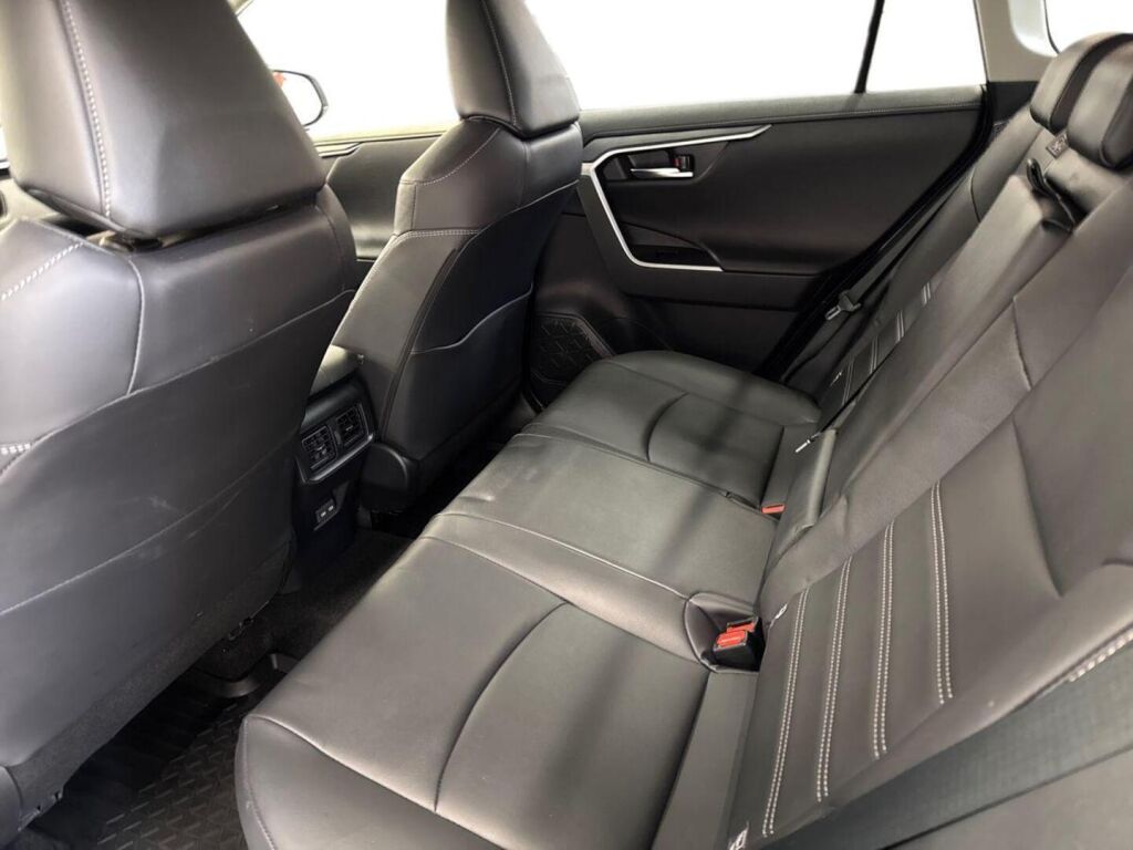 Toyota RAV4 2025 