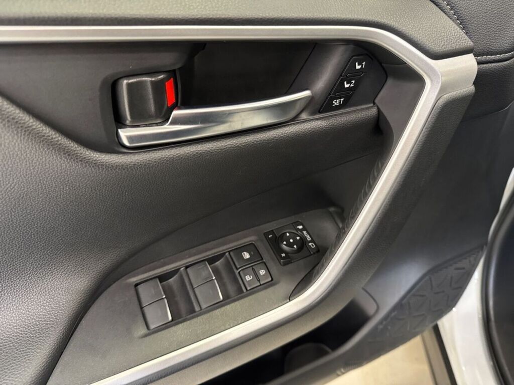 Toyota RAV4 2025 