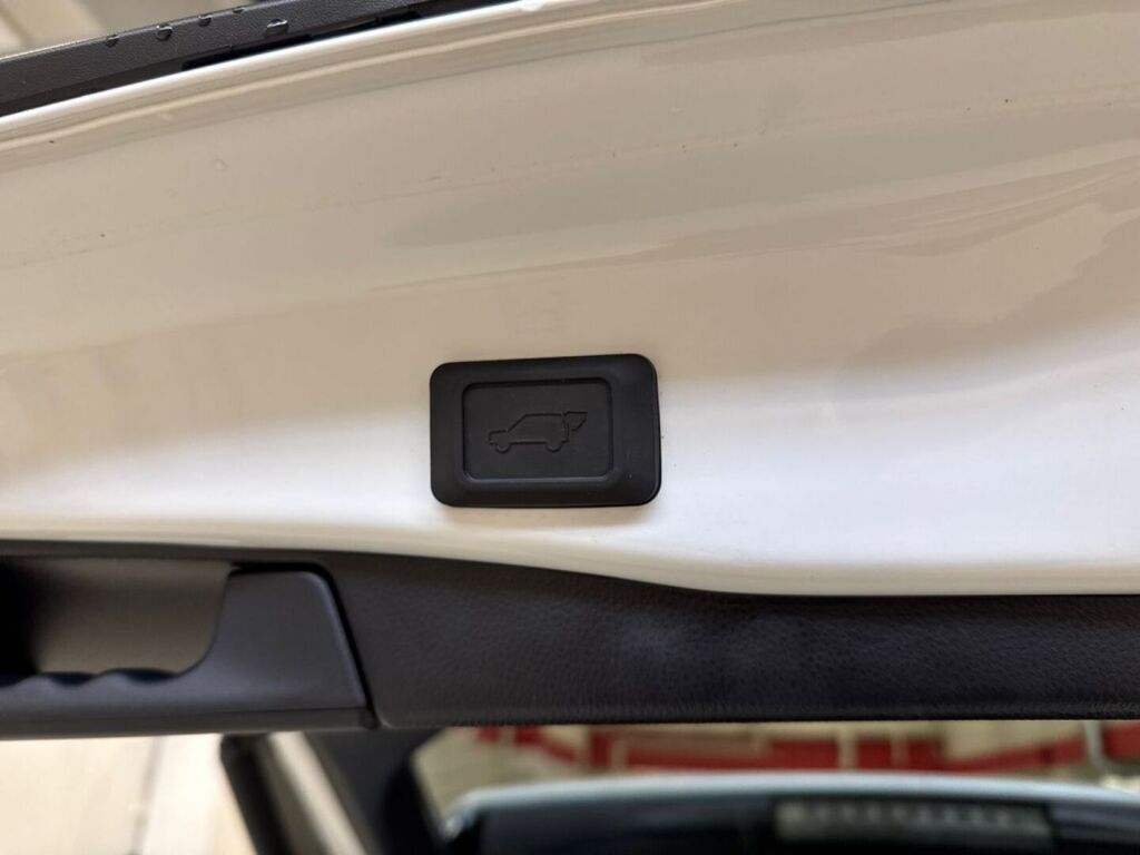 Toyota RAV4 2025 