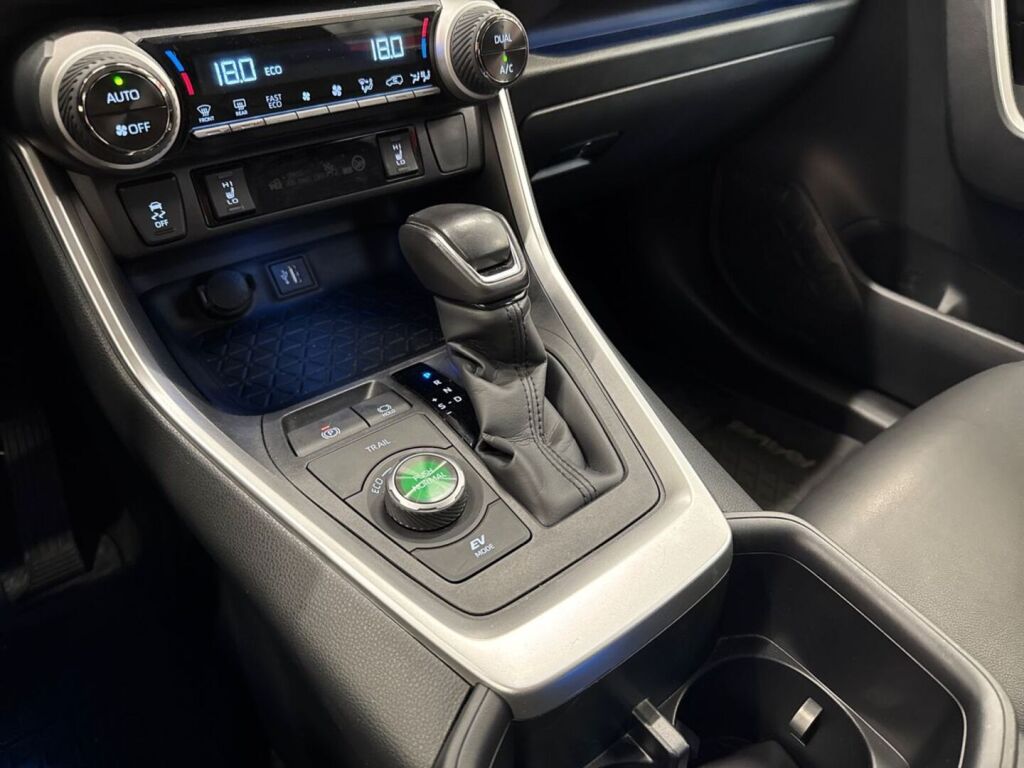Toyota RAV4 2025 