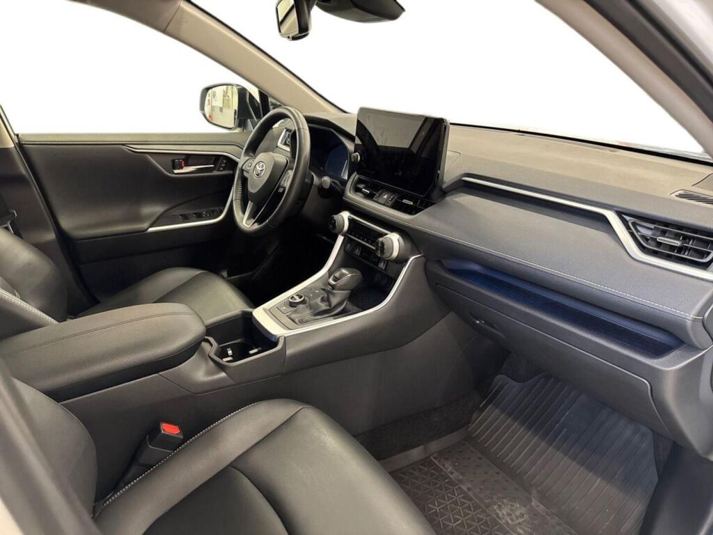 Toyota RAV4 2025 