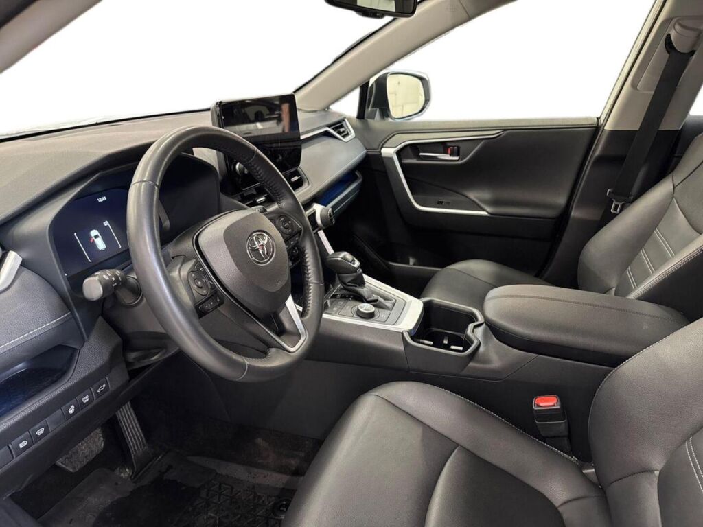 Toyota RAV4 2025 