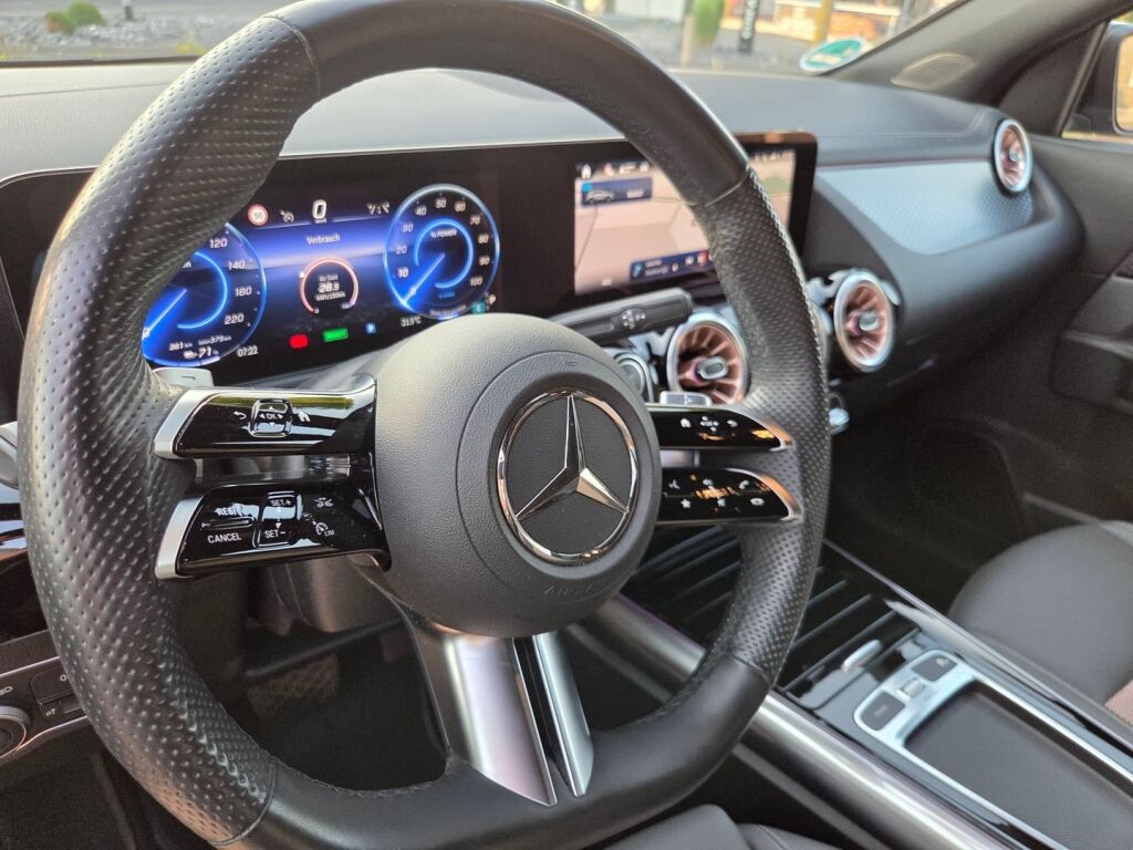 Mercedes-Benz EQA 2024 