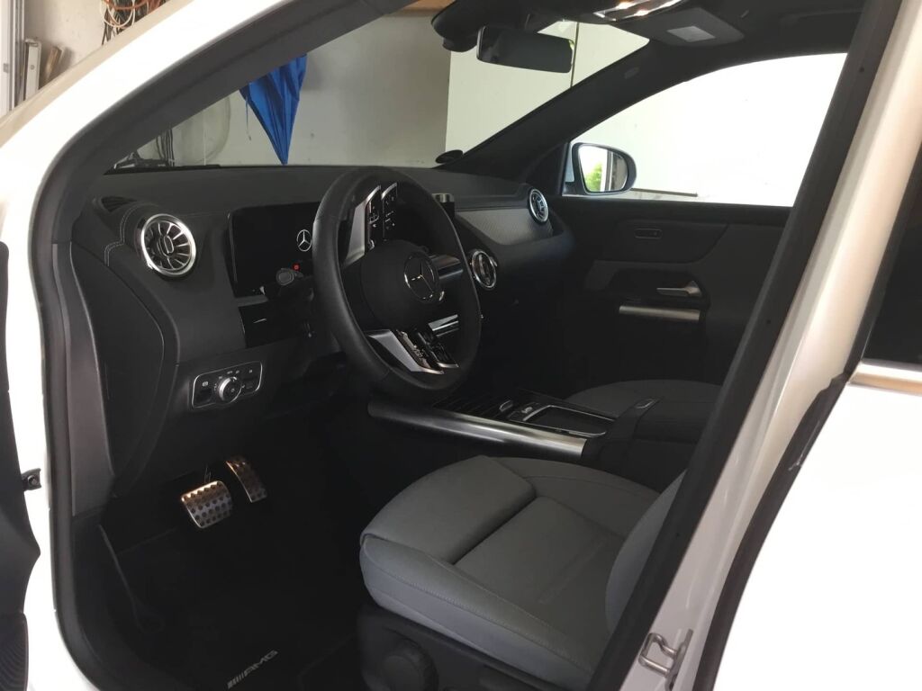 Mercedes-Benz EQA 2024 