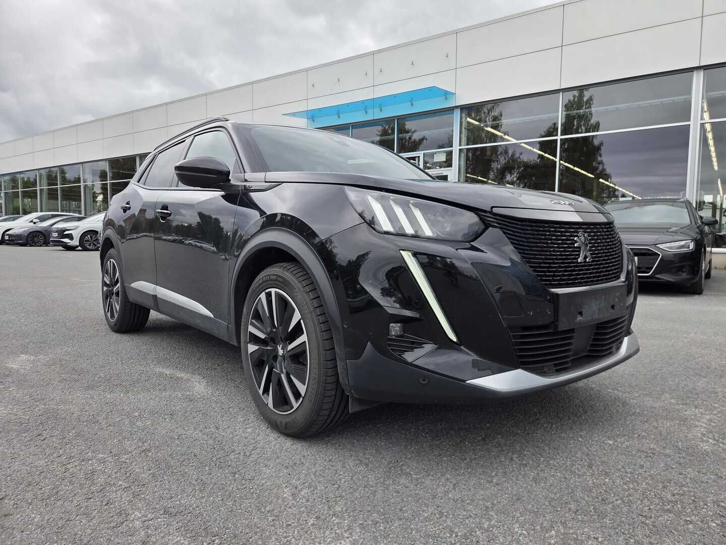 Peugeot e-2008