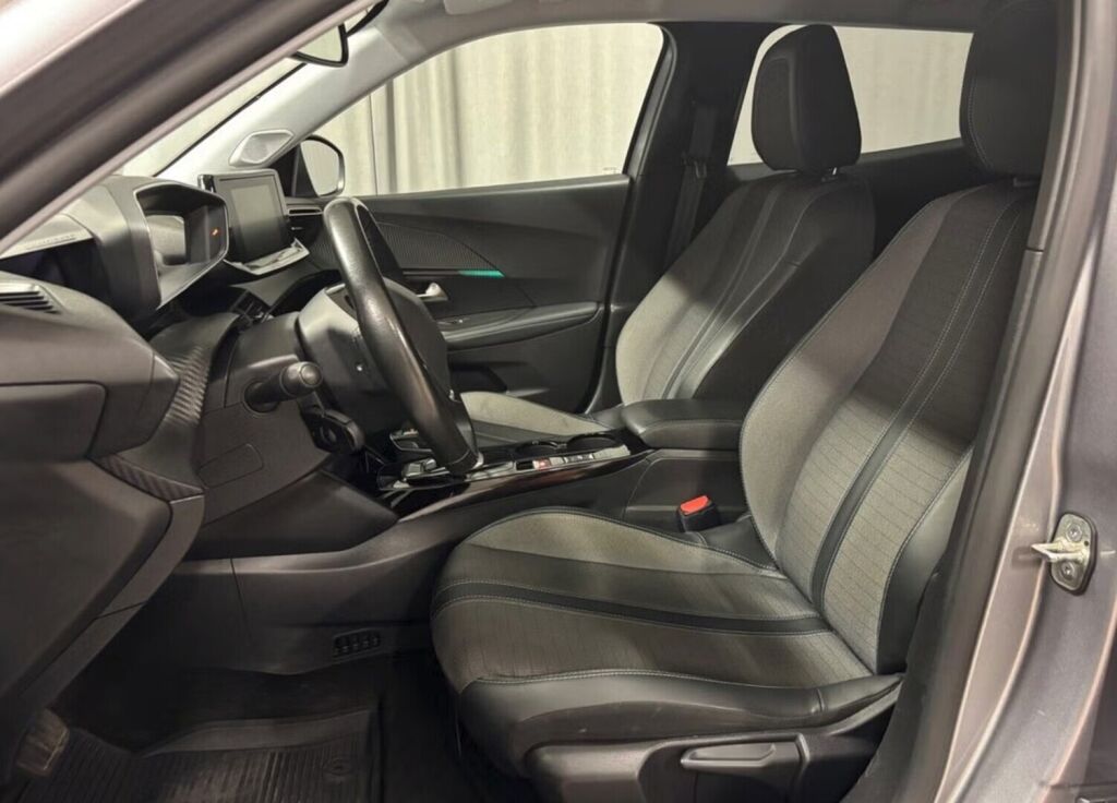 Peugeot e-2008 2022 Harmaa (Artense Grey)