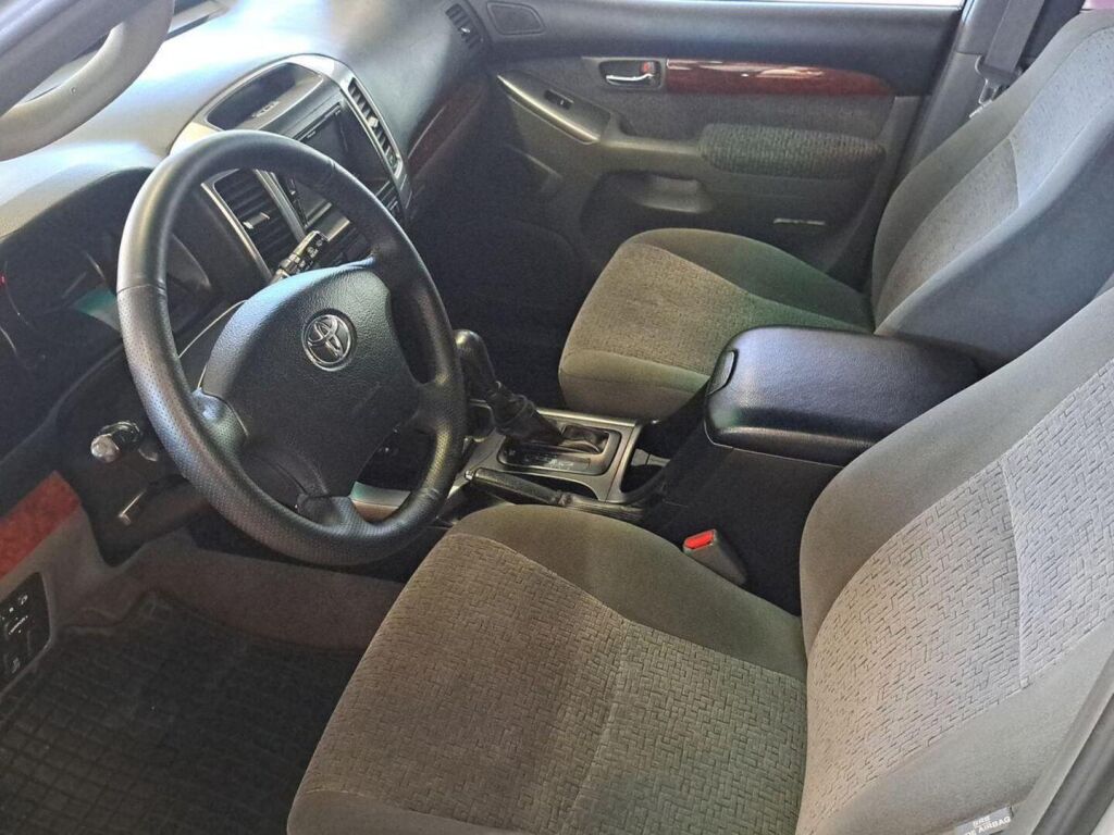 Toyota Land Cruiser 2003 Hopea