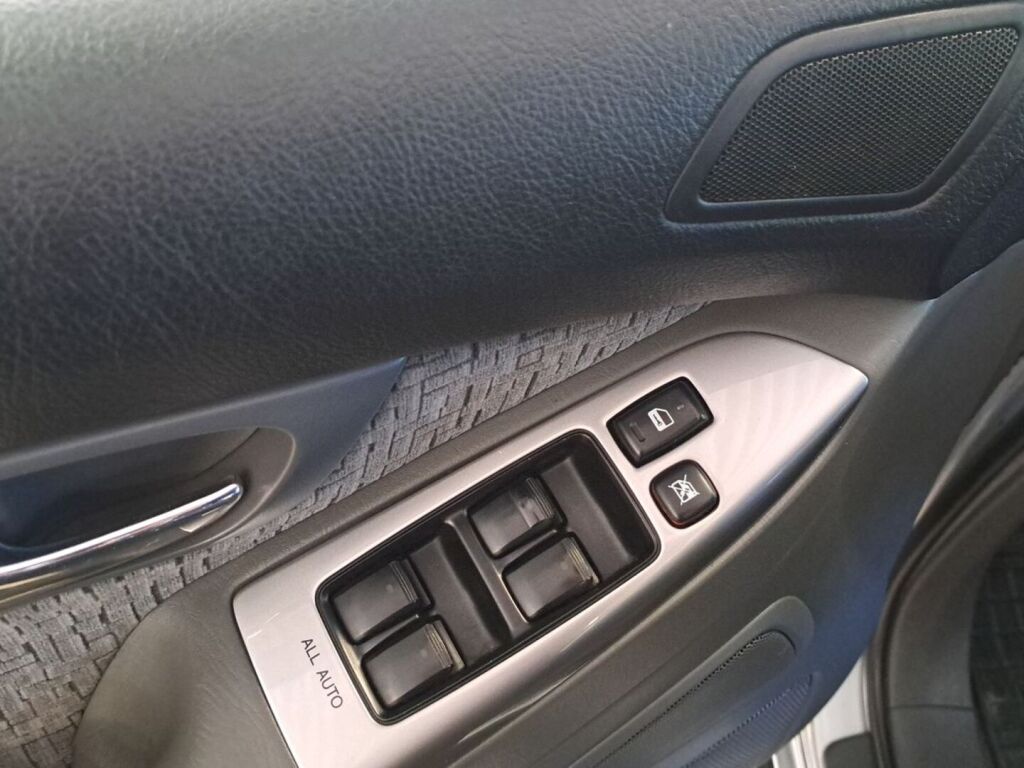 Toyota Land Cruiser 2003 Hopea
