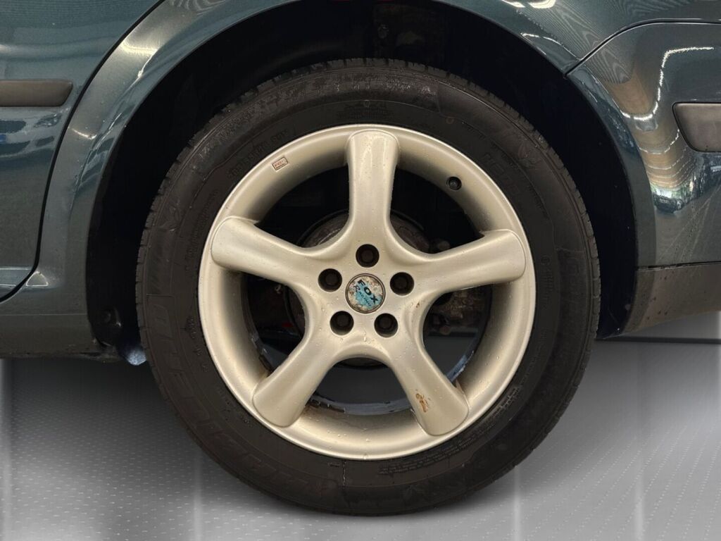 Volkswagen Bora 2002 Vihreä