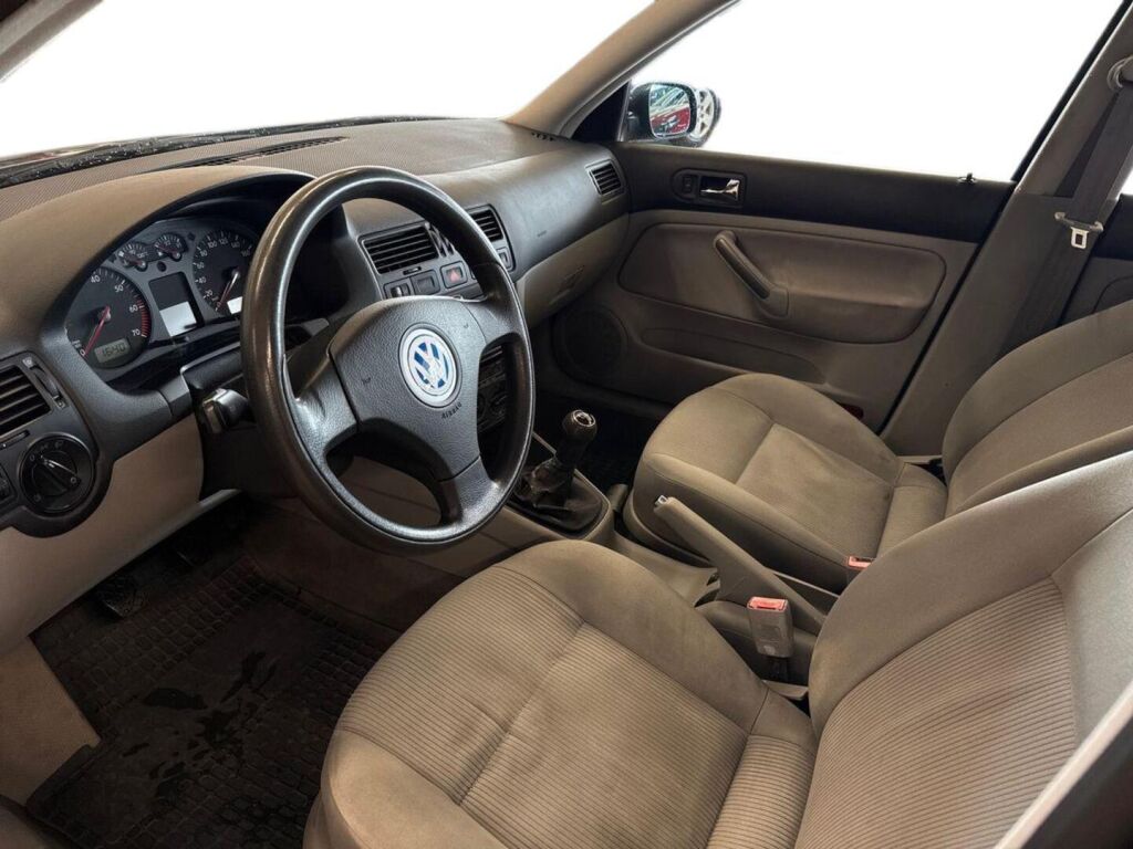 Volkswagen Bora 2002 Vihreä