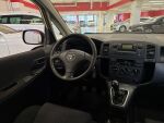 Toyota Corolla Verso 2003 Keltainen