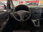 Toyota Corolla Verso 2003 Keltainen